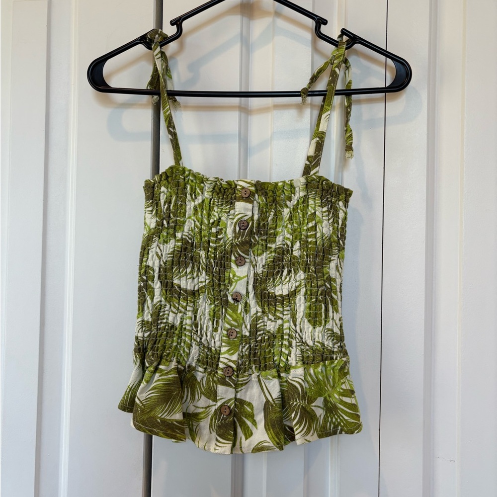 NWT Chaser Green Leaf Print Women's Top - Size Small. - Picture 1 of 13